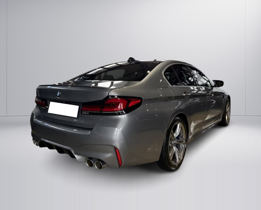 BMW M5 (3)