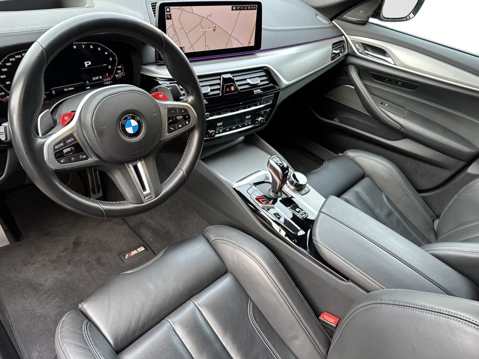 BMW M5 Competition - foto 6