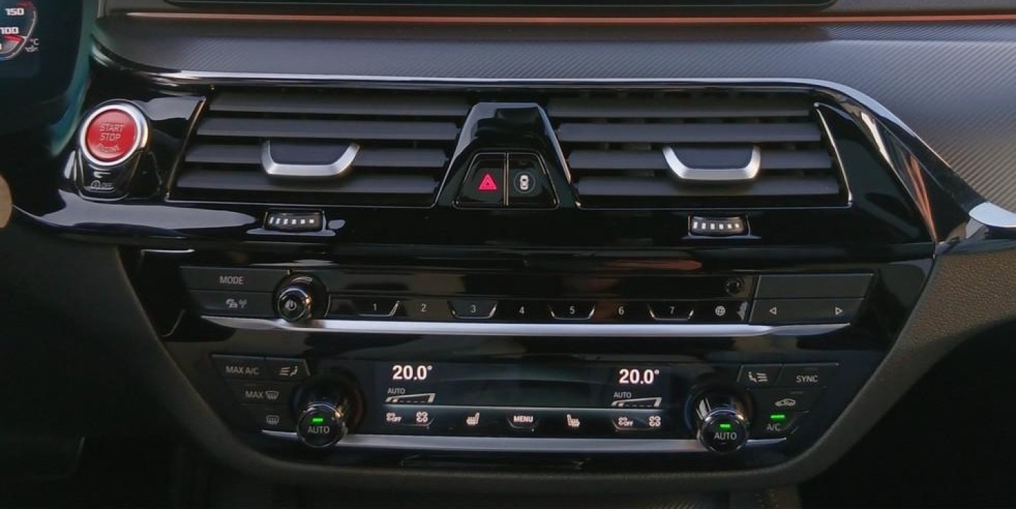 BMW M5 Competition - foto 11