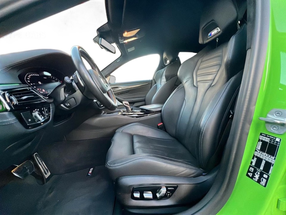 BMW M5 Competition - foto 11