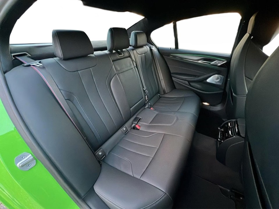 BMW M5 Competition - foto 31