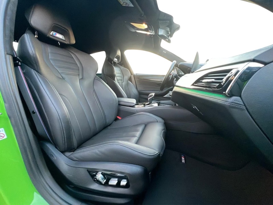 BMW M5 Competition - foto 12