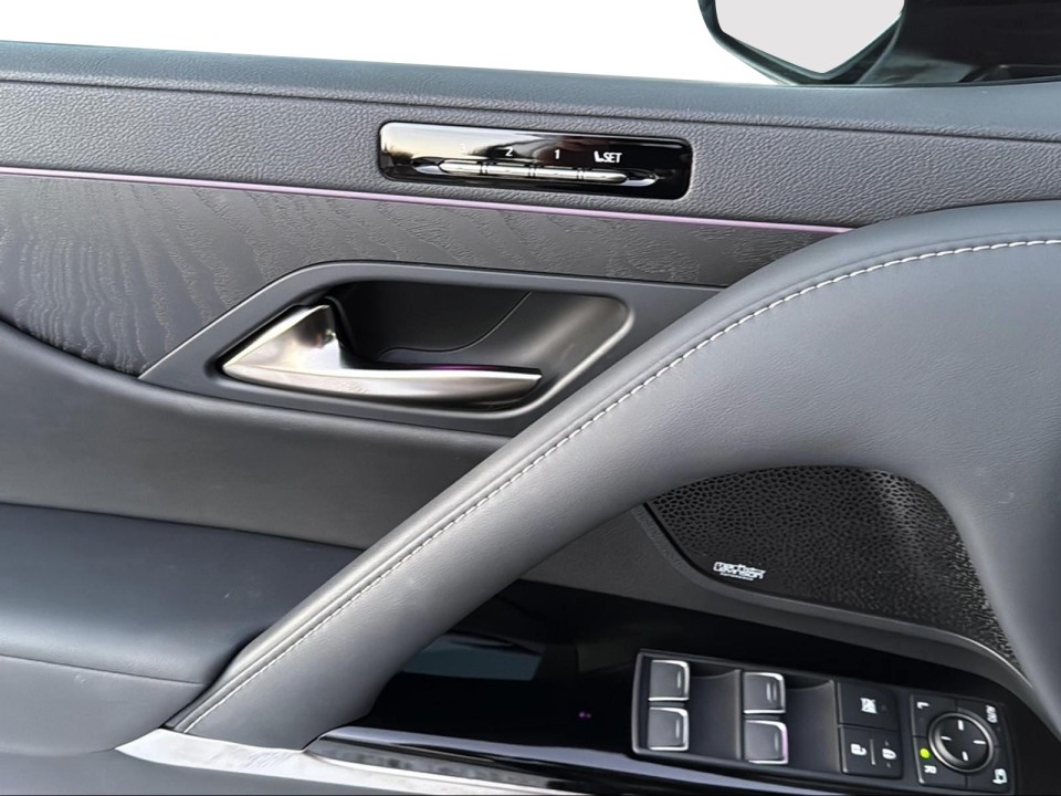 Lexus Seria LX 600 Luxury - foto 11