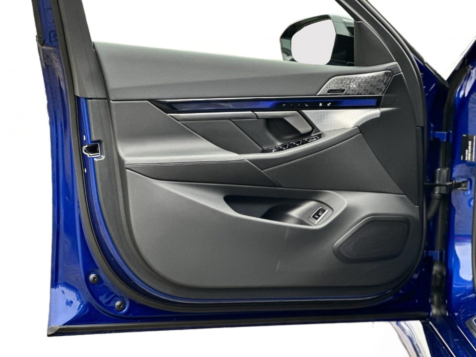 BMW M5 Touring - foto 17