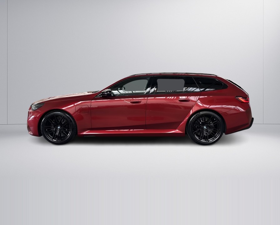 BMW M5 Touring (2)