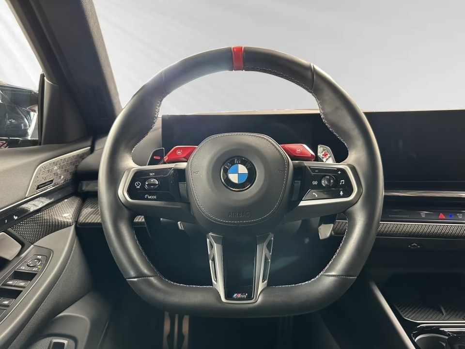 BMW M5 Touring - foto 6