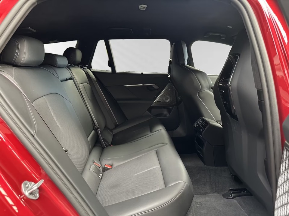 BMW M5 Touring - foto 12