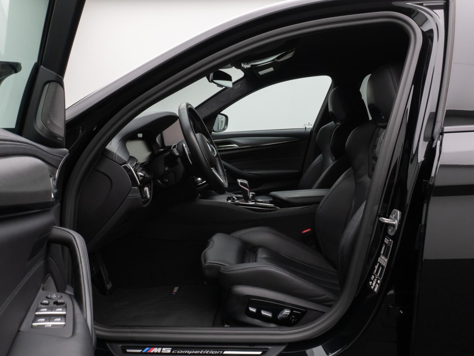 BMW M5 Competition - foto 13