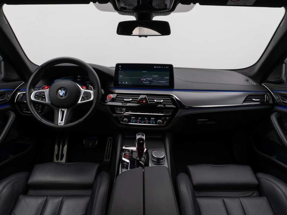 BMW M5 Competition - foto 22