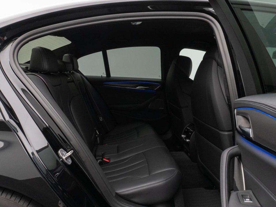 BMW M5 Competition - foto 15