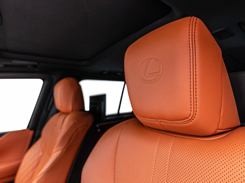 Lexus Seria LX 600 Luxury - foto 34