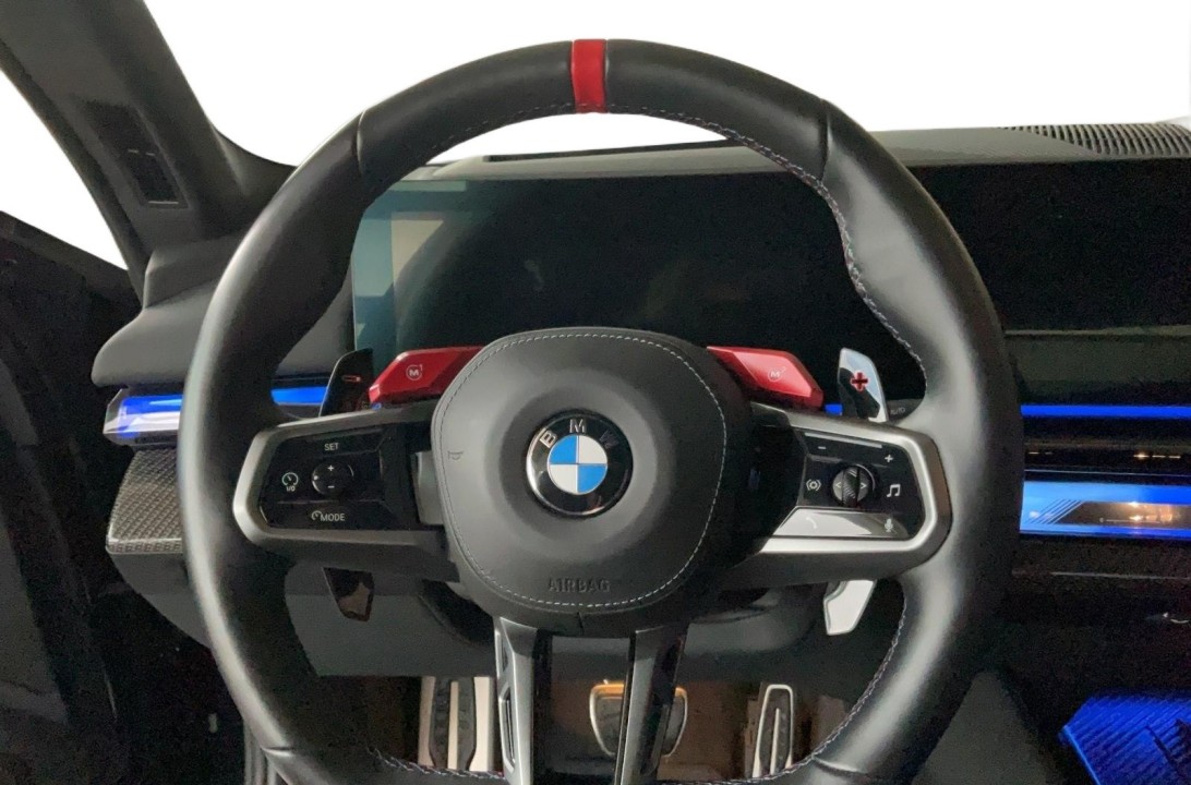 BMW M5 - foto 14