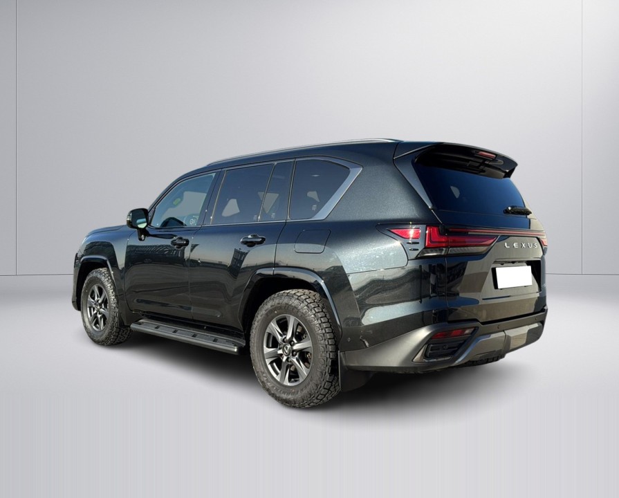 Lexus Seria LX 700h Overtrail (4)