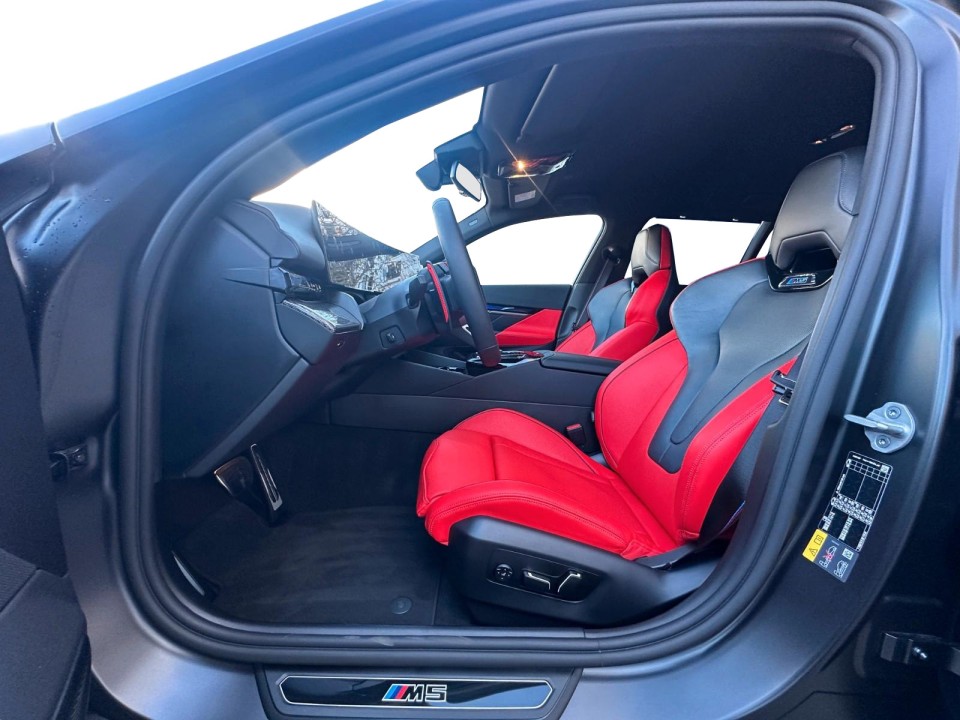 BMW M5 - foto 9