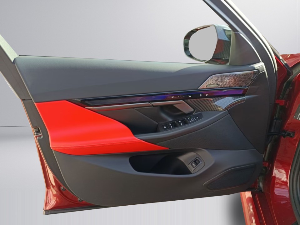 BMW M5 Touring xDrive - foto 17