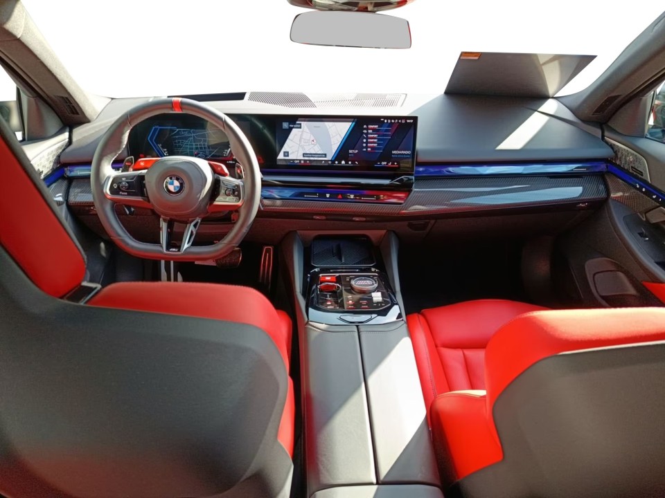 BMW M5 Touring xDrive - foto 10