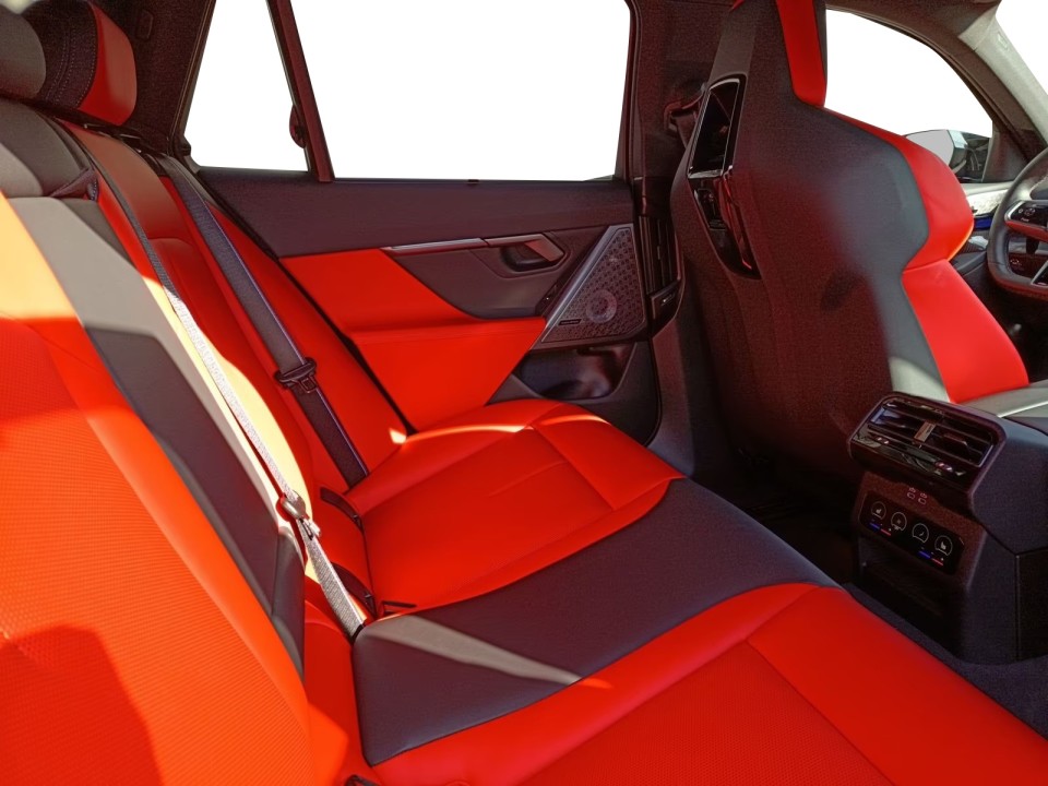 BMW M5 Touring xDrive - foto 16