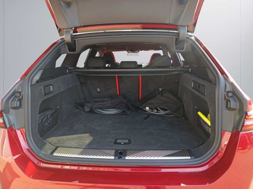BMW M5 Touring xDrive - foto 18