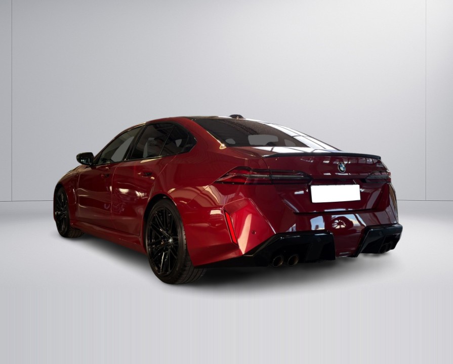 BMW M5 (5)