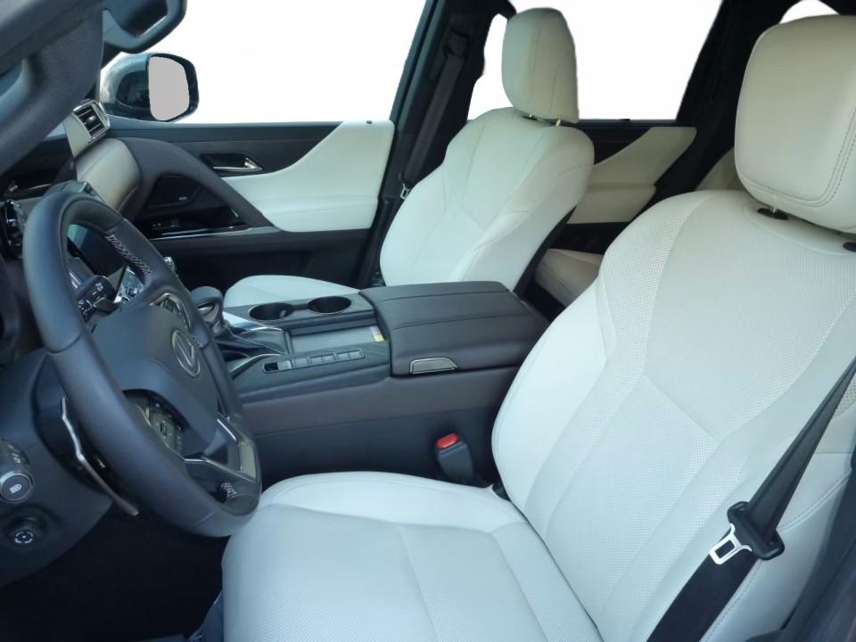 Lexus Seria LX 500d - foto 7