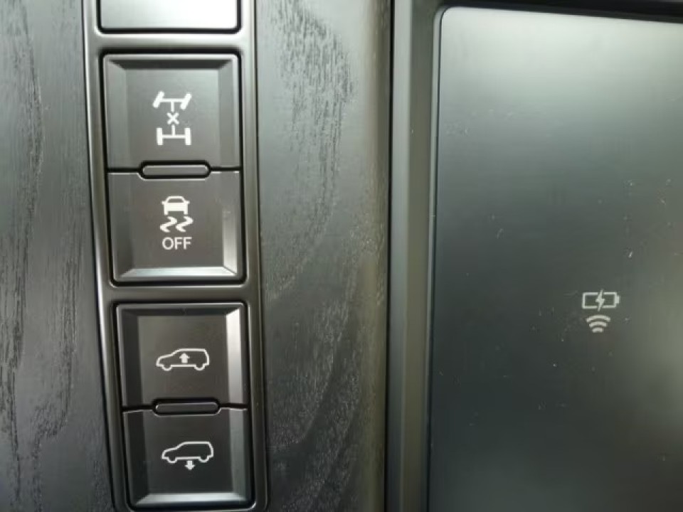 Lexus Seria LX 500d - foto 11