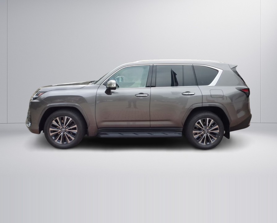 Lexus Seria LX 500d (4)