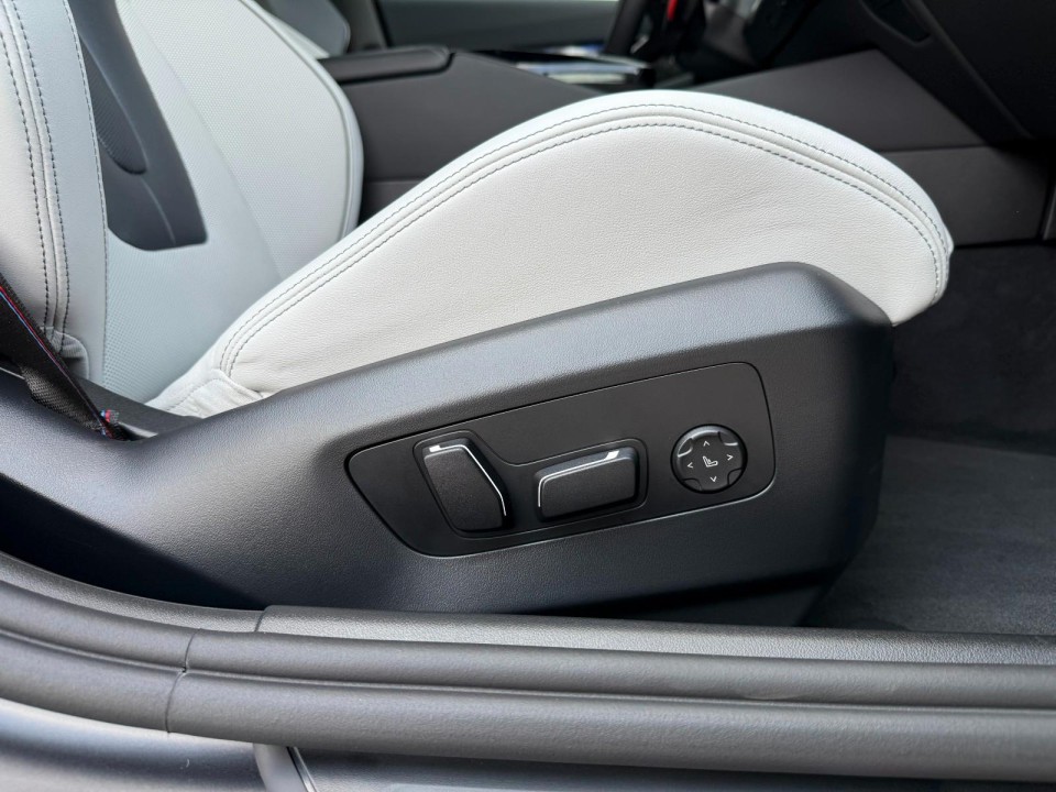 BMW M5 xDrive - foto 15