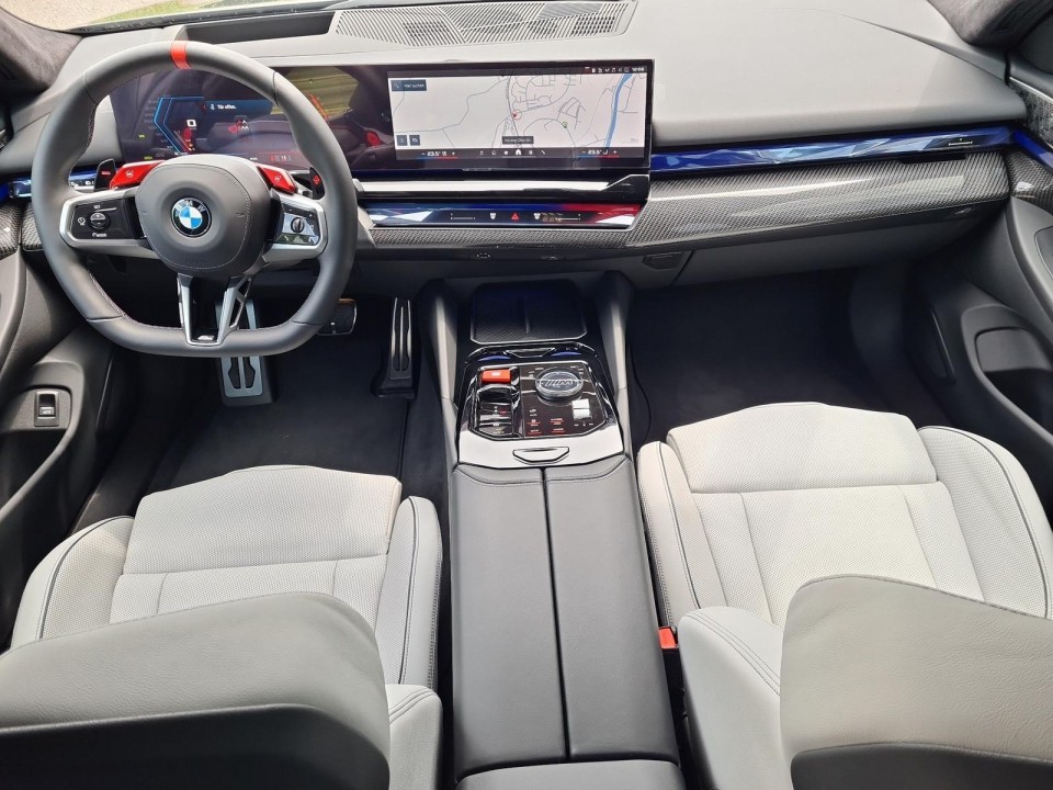 BMW M5 - foto 10