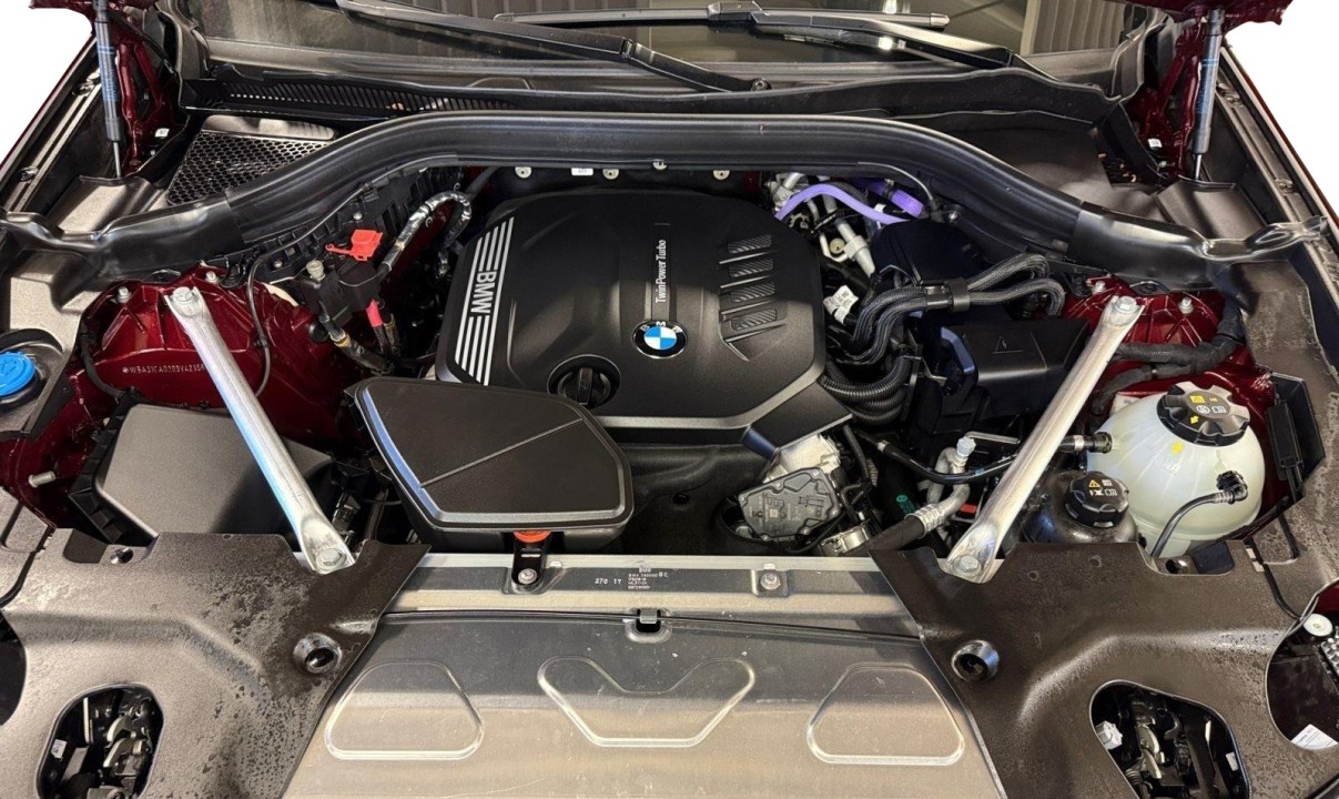 BMW X4 xDrive20d - foto 11