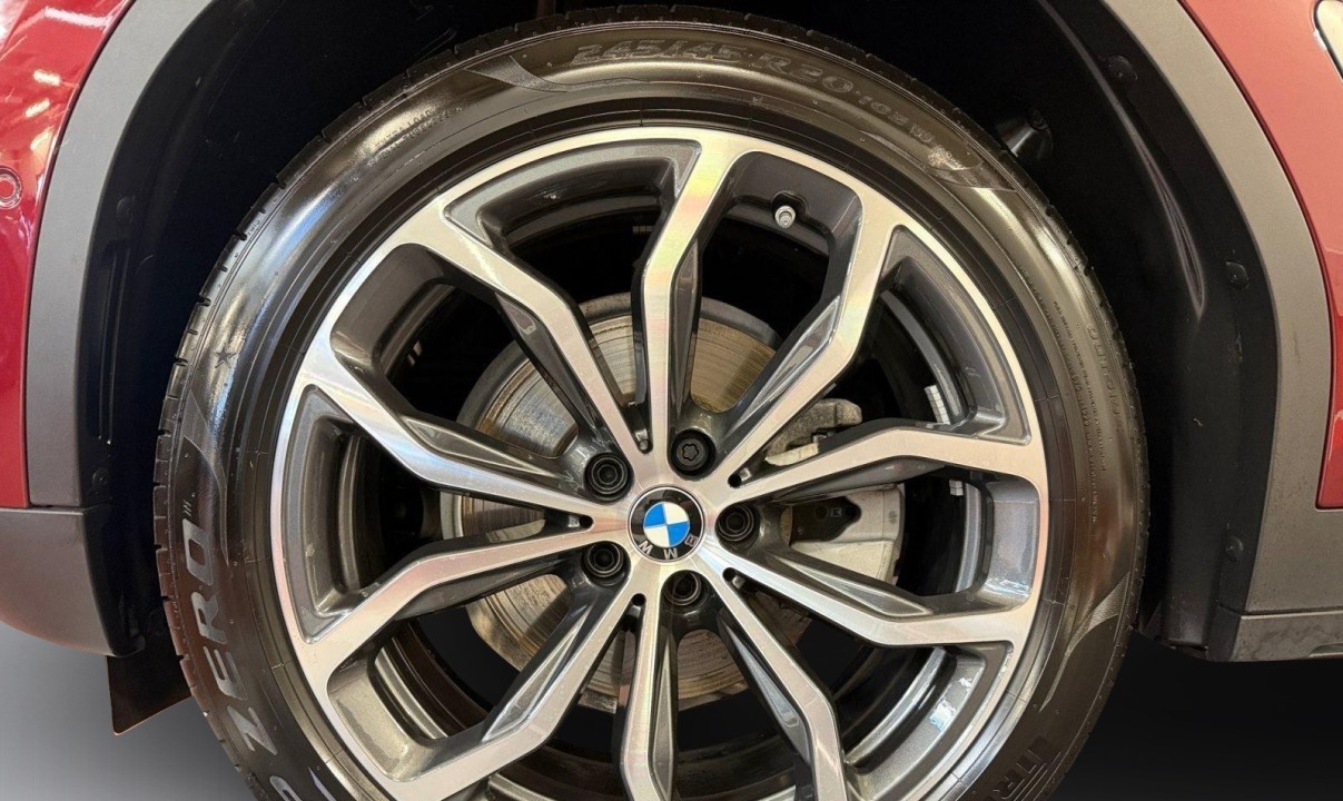 BMW X4 xDrive20d - foto 12