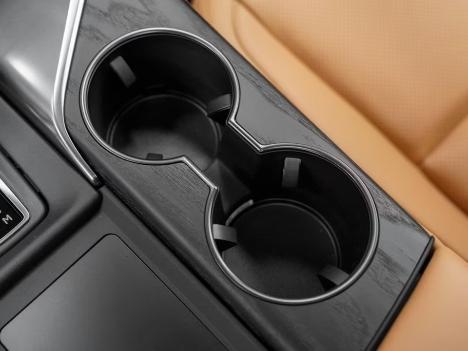 Lexus Seria LX 700h Luxury - foto 28