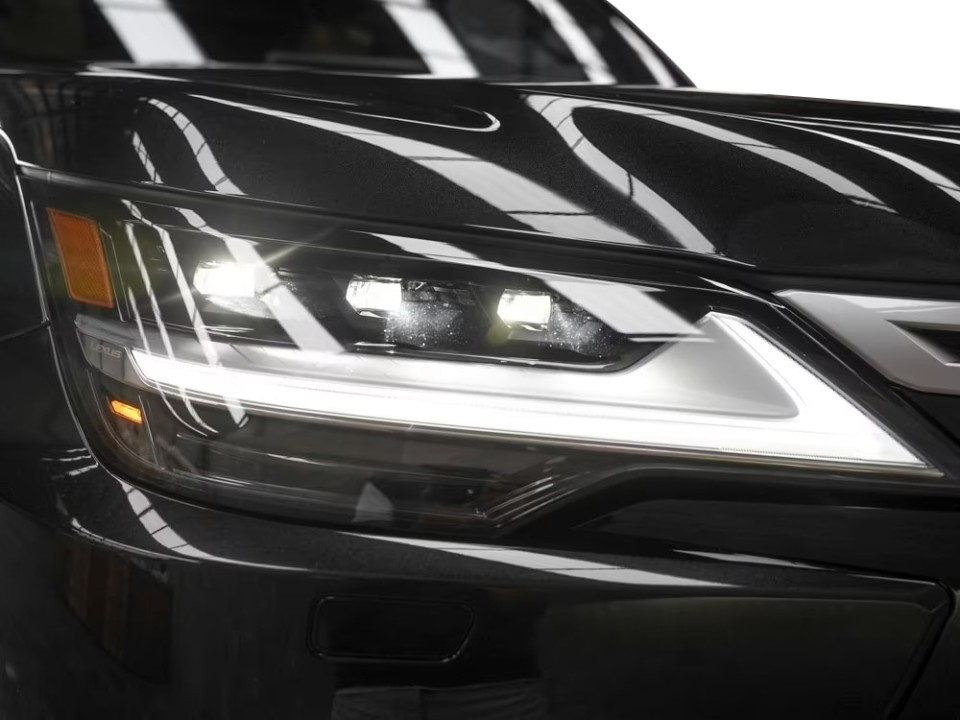 Lexus Seria LX 700h Luxury - foto 37