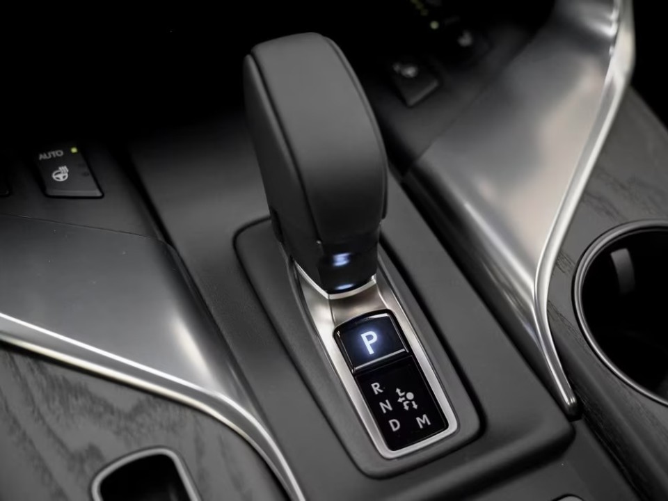 Lexus Seria LX 700h Luxury - foto 17