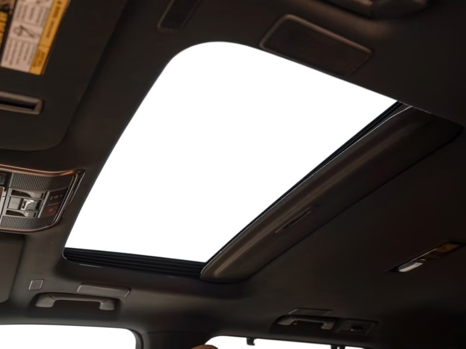 Lexus Seria LX 700h Luxury - foto 30