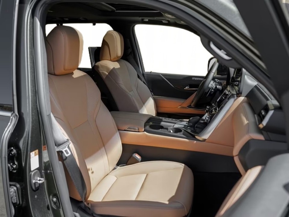 Lexus Seria LX 700h Luxury - foto 12