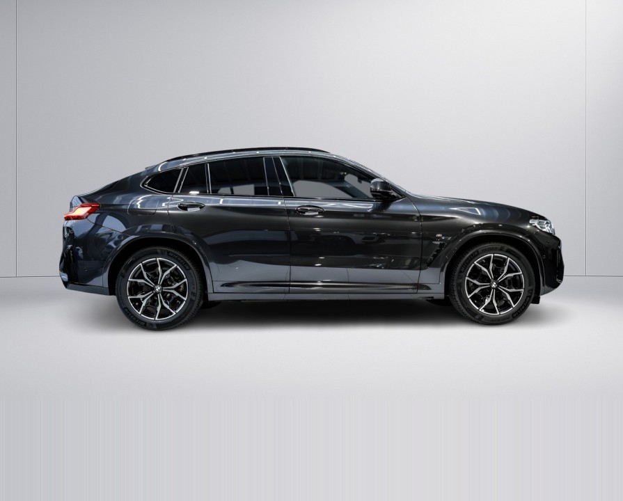 BMW X4 xDrive20d M-Sport (2)