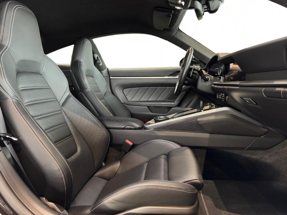 Porsche 911 Turbo - foto 13