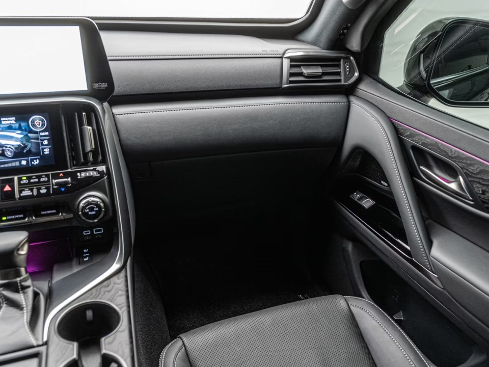 Lexus Seria LX 500d Luxury - foto 19