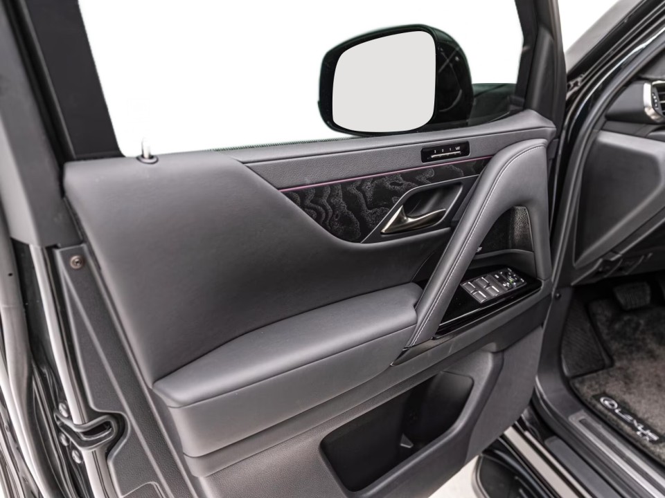 Lexus Seria LX 500d Luxury - foto 30