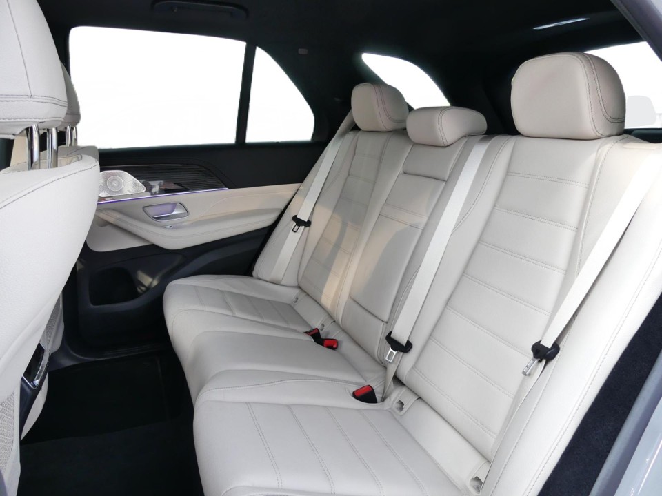 Mercedes-Benz GLE 350de 4MATIC AMG Line - foto 8
