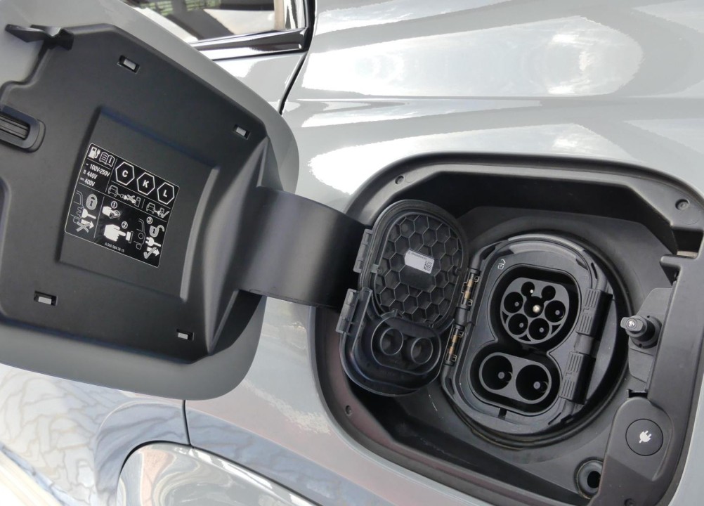 Mercedes-Benz GLE 350de 4MATIC AMG Line - foto 25