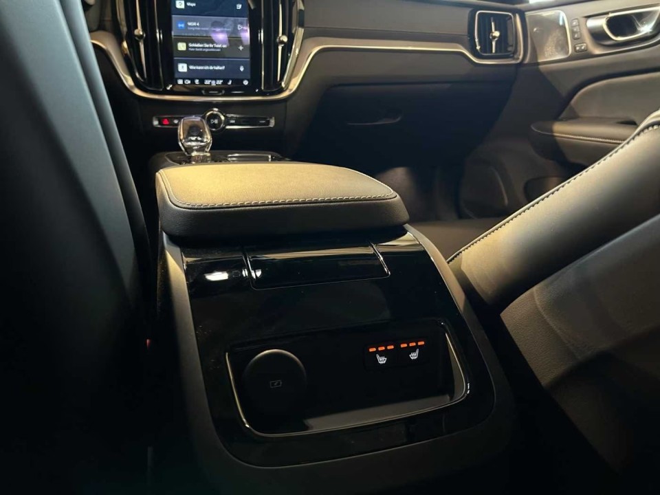 Volvo S60 T8 Ultimate - foto 13