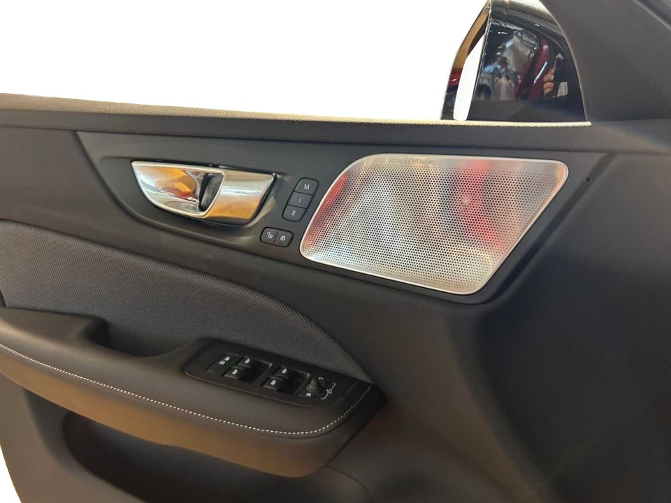 Volvo S60 T8 Ultimate - foto 20