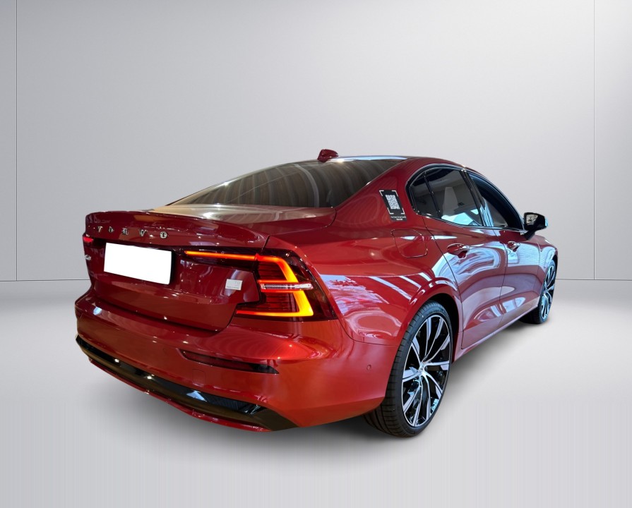 Volvo S60 T8 Ultimate (2)