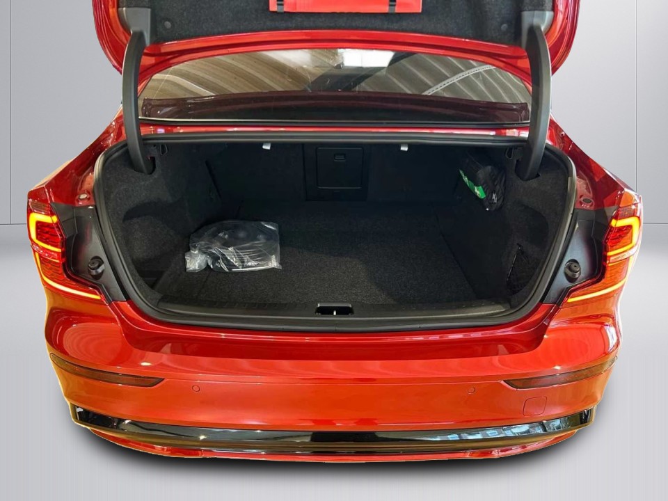 Volvo S60 T8 Ultimate - foto 21