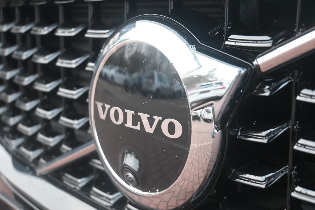 Volvo S60 B4 Plus Dark - foto 27