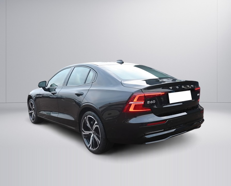 Volvo S60 B4 Plus Dark (5)