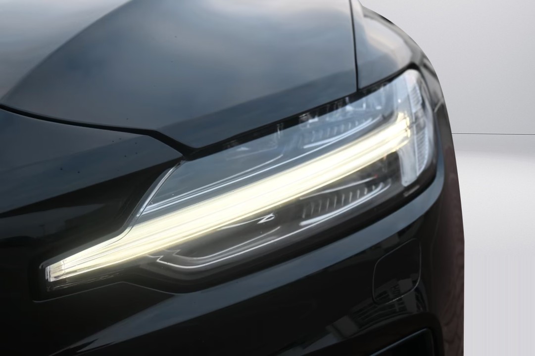 Volvo S60 B4 Plus Dark - foto 26