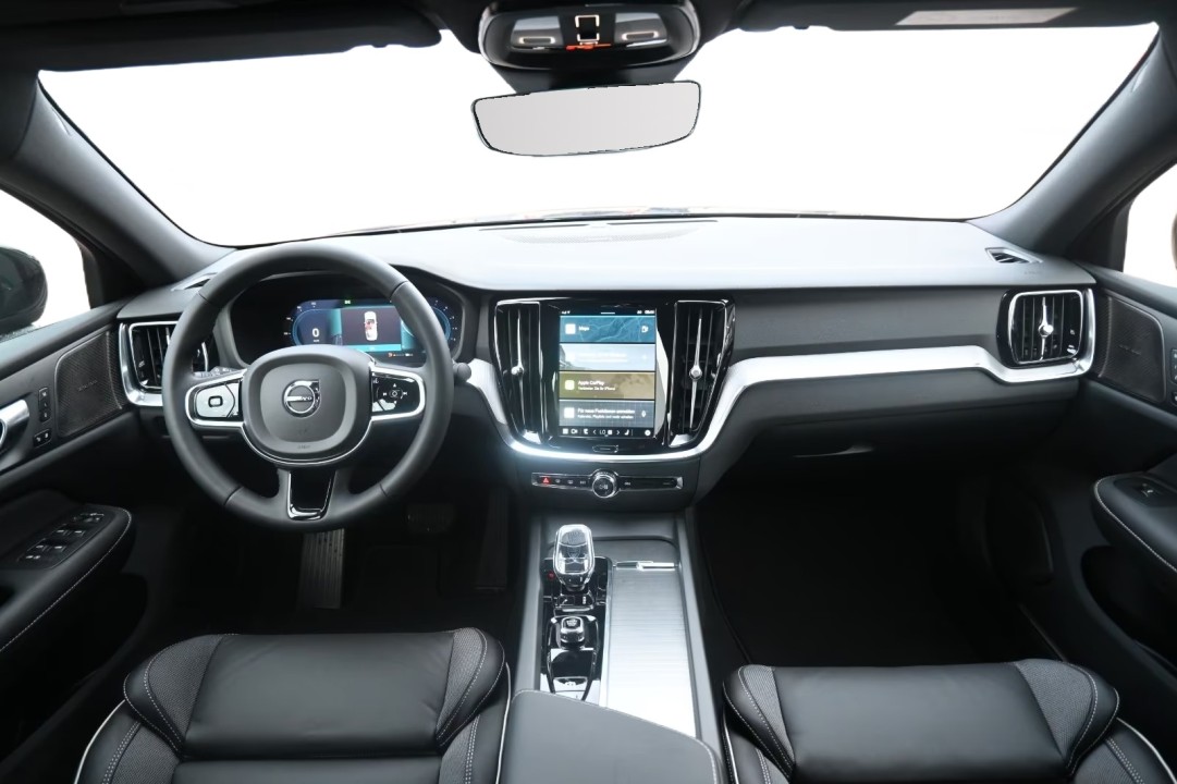 Volvo S60 B4 Plus Dark - foto 10