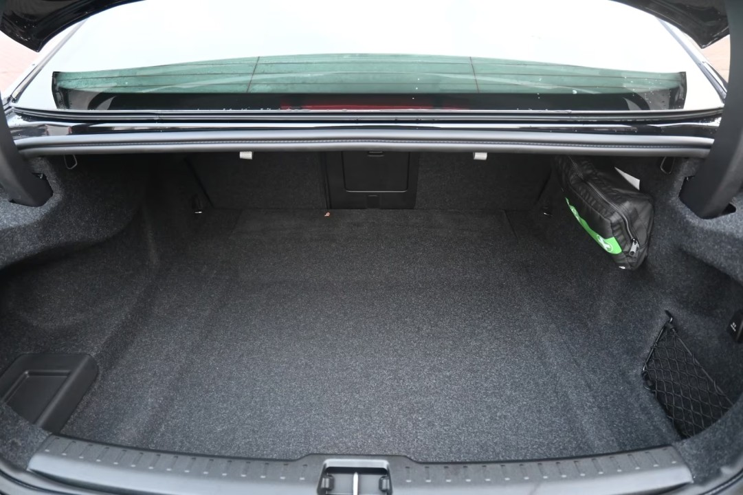 Volvo S60 B4 Plus Dark - foto 25